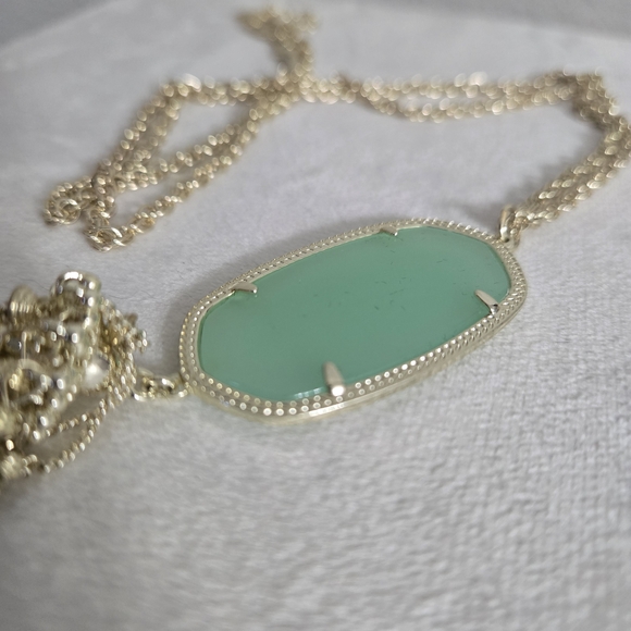 Kendra Scott Rayne Necklace - Picture 2 of 4